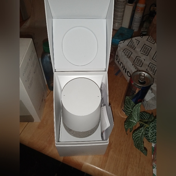 Home Voice -activated speaker by Google - Picture 7 of 7